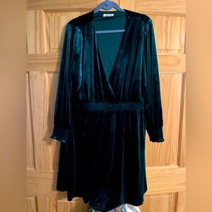 Emerald Velvet Dress